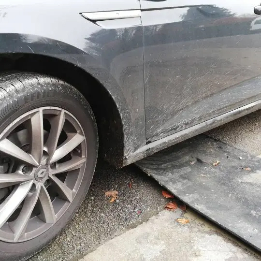 car1