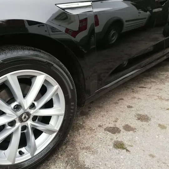 car2